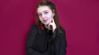 BellaBarnes